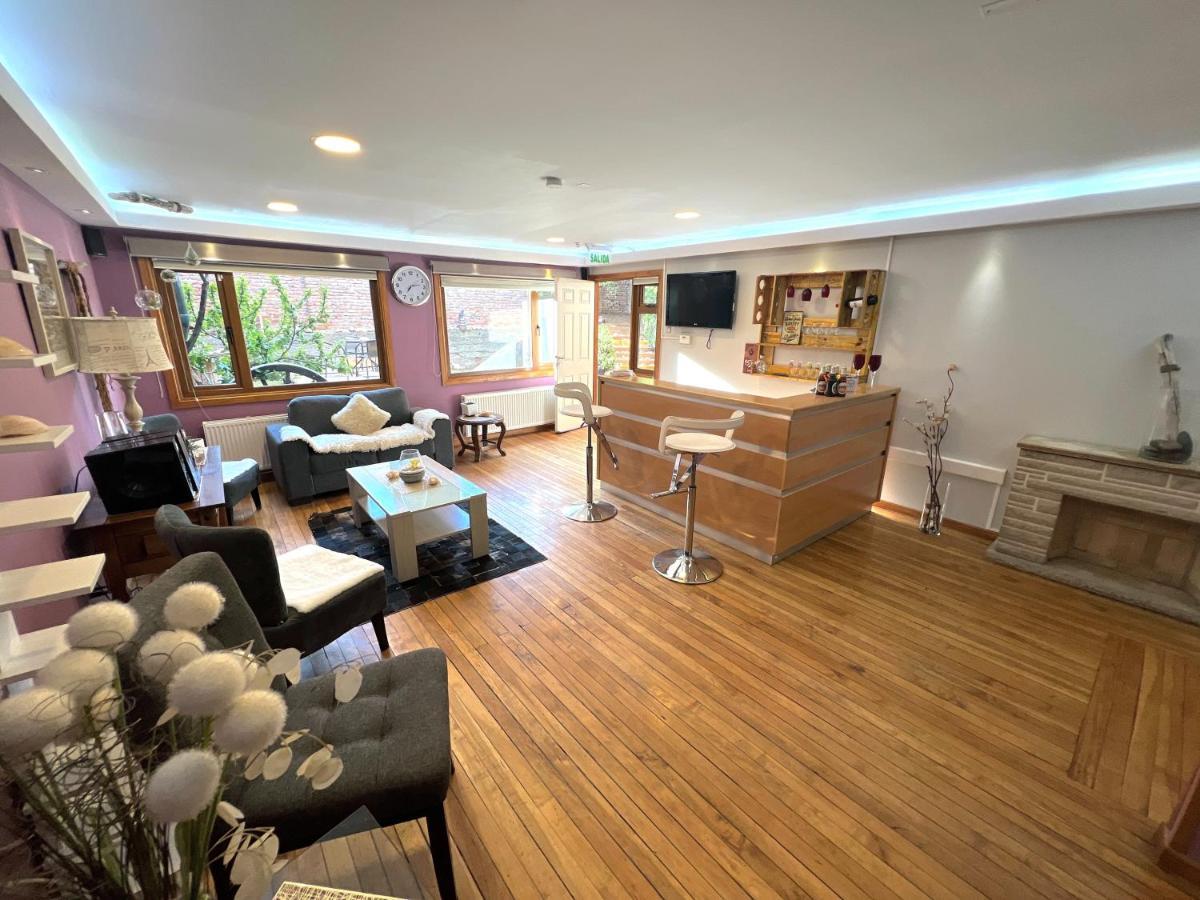 Incredible Downtown Duplex With Interior Backyard Διαμέρισμα Πούντα Αρένας Εξωτερικό φωτογραφία